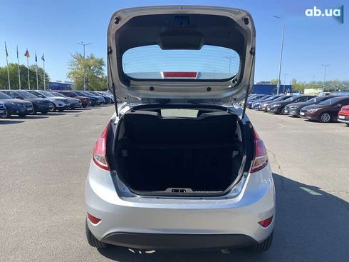 Ford Fiesta 2018 - фото 12