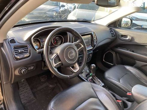 Jeep Compass 2018 - фото 11