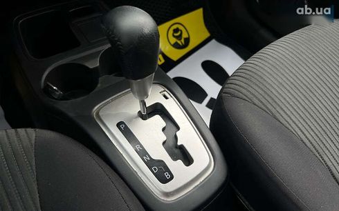 Mitsubishi Attrage 2014 - фото 15