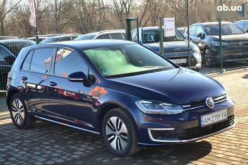 Volkswagen e-Golf 2020 - фото 7