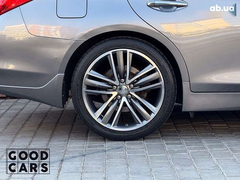 Infiniti Q50 2016 - фото 13