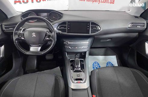 Peugeot 308 2020 - фото 18