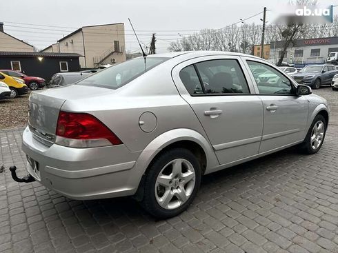 Opel Astra 2008 - фото 14