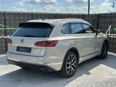 Volkswagen Touareg 2020 - фото 2