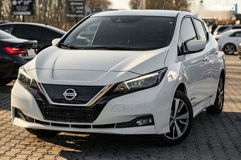 Nissan Leaf 2018 - фото 2