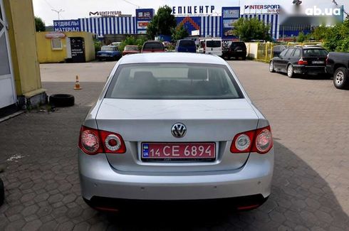 Volkswagen Jetta 2005 - фото 8