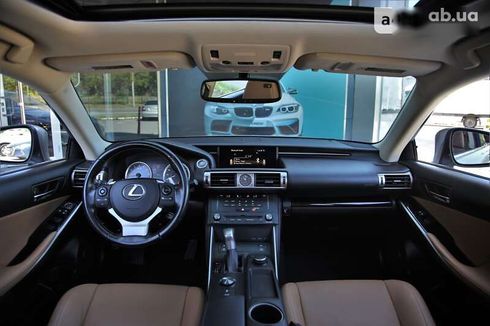 Lexus IS 2015 - фото 13