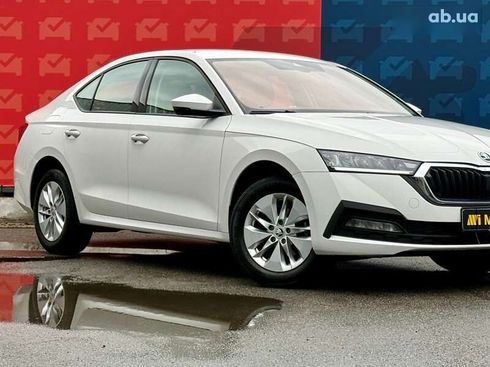 Skoda Octavia 2021 - фото 5