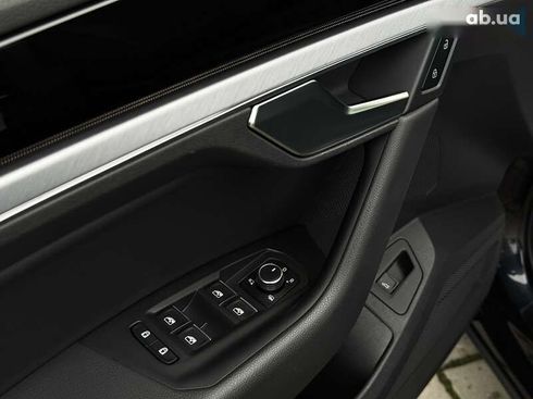 Volkswagen Touareg 2022 - фото 30