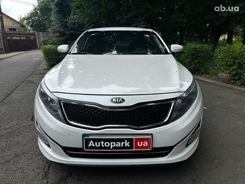 Kia K5 2013 белый - фото 2