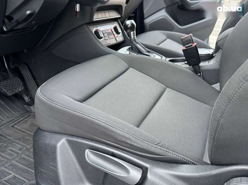 Audi Q3 2016 - фото 20