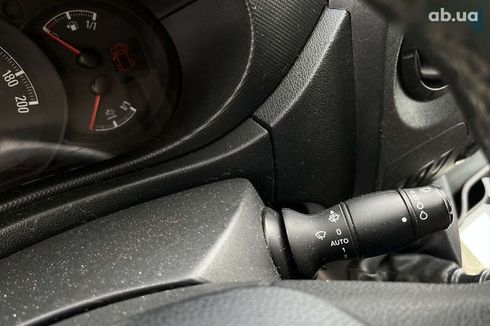 Opel Movano 2017 - фото 19