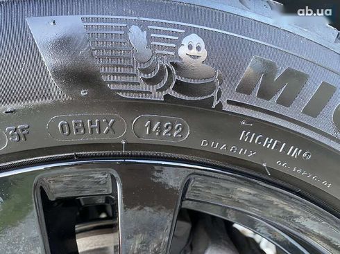 Hyundai Kona Electric 2022 - фото 26