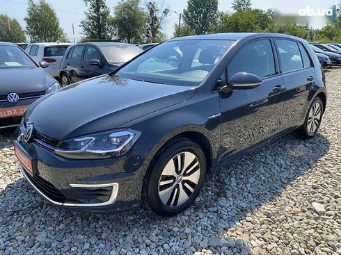 Volkswagen e-Golf 2020 - фото 3