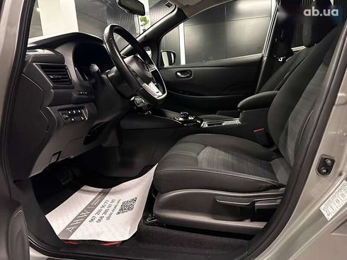Nissan Leaf 2021 - фото 15