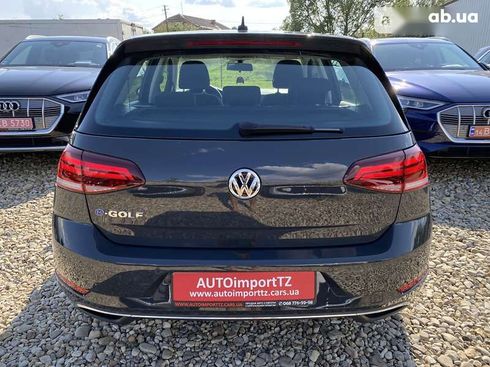 Volkswagen e-Golf 2020 - фото 8