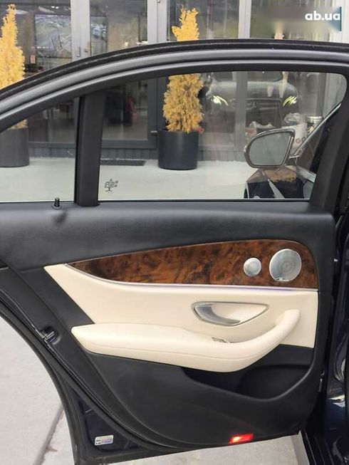Mercedes-Benz E-Класс 2016 - фото 24