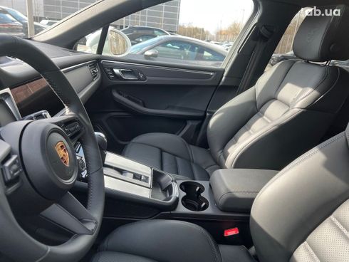 Porsche Macan 2021 - фото 44