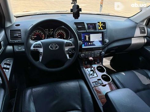 Toyota Highlander 2011 - фото 28