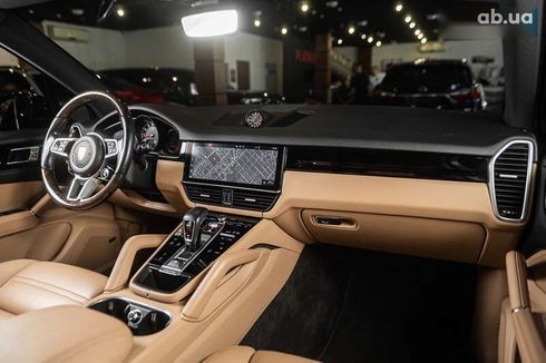 Porsche Cayenne 2020 - фото 21