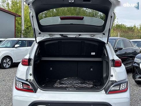 Hyundai Kona Electric 2021 - фото 10