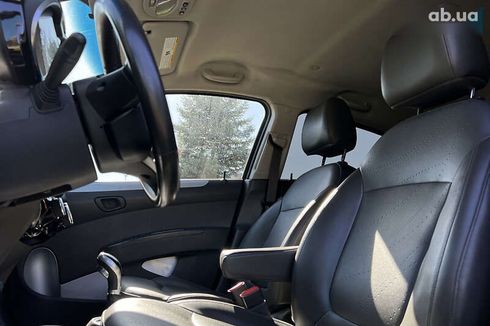 Chevrolet Spark 2015 - фото 9