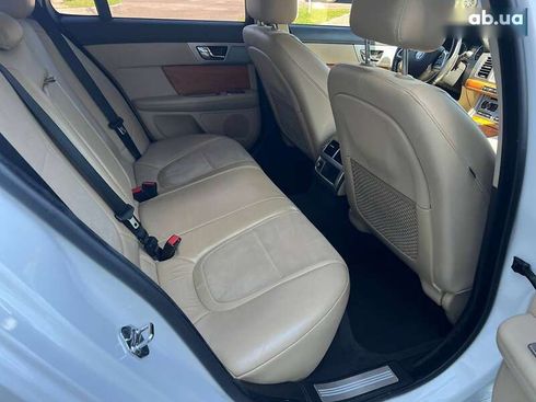 Jaguar XF 2012 - фото 19