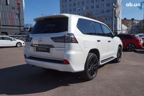 Lexus LX 2019 - фото 5