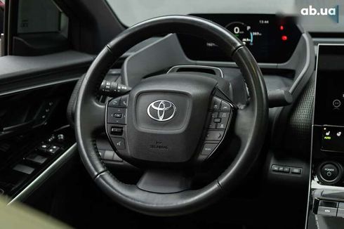 Toyota bZ 2022 - фото 17