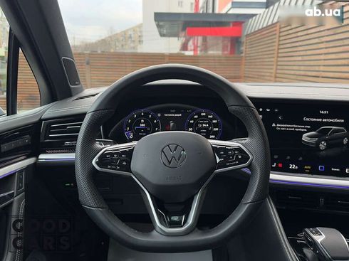 Volkswagen Touareg 2023 - фото 28