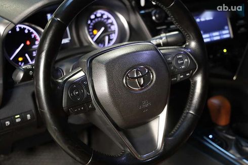 Toyota Camry 2017 - фото 16
