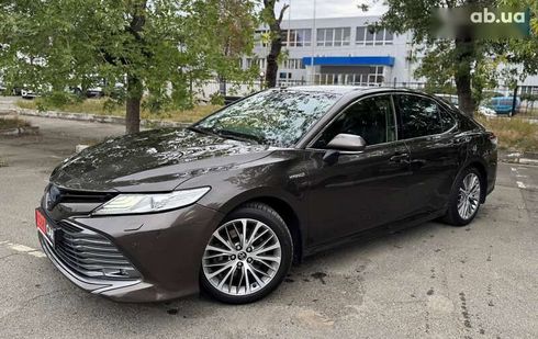 Toyota Camry 2019 - фото 13