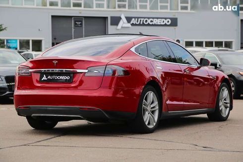 Tesla Model S 2013 - фото 7