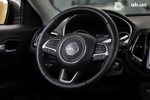 Jeep Compass 2017 - фото 13