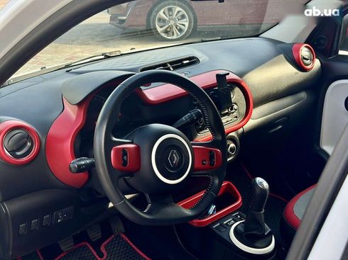 Renault Twingo 2015 - фото 14