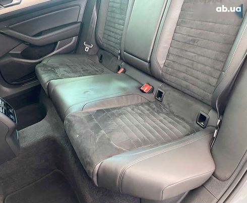 Volkswagen Passat 2018 - фото 11