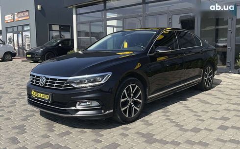 Volkswagen Passat 2019 - фото 3