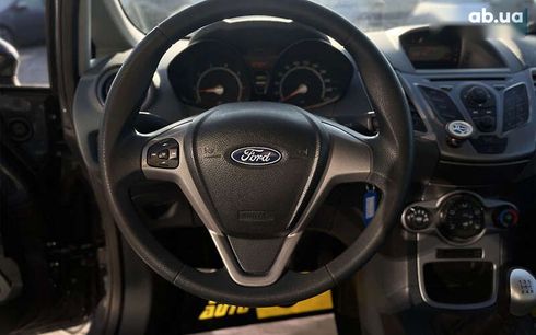 Ford Fiesta 2011 - фото 16