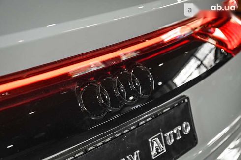 Audi RS Q8 2023 - фото 22
