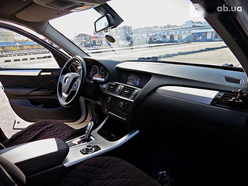 BMW X3 2012 - фото 16