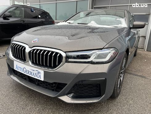 BMW 5 серия 2022 - фото 18