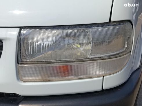 Opel Movano 2000 белый - фото 3