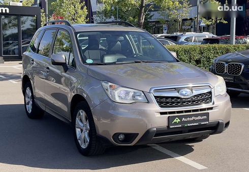 Subaru Forester 2013 - фото 3
