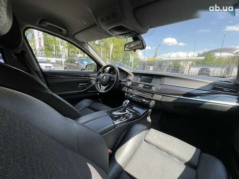 BMW 5 серия 2011 - фото 28