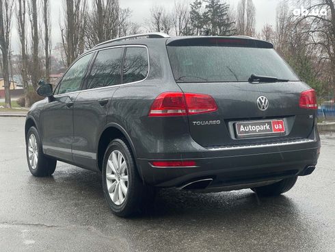 Volkswagen Touareg 2010 черный - фото 13