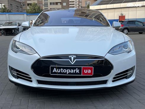 Tesla Model S 2015 белый - фото 2