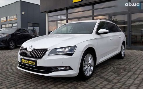 Skoda Superb 2018 - фото 4