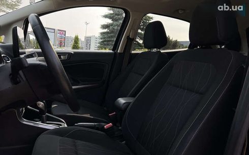 Ford EcoSport 2020 - фото 15