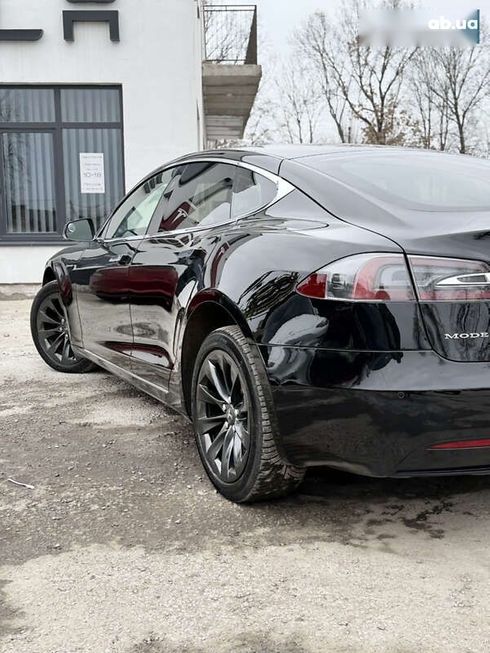 Tesla Model S 2017 - фото 13