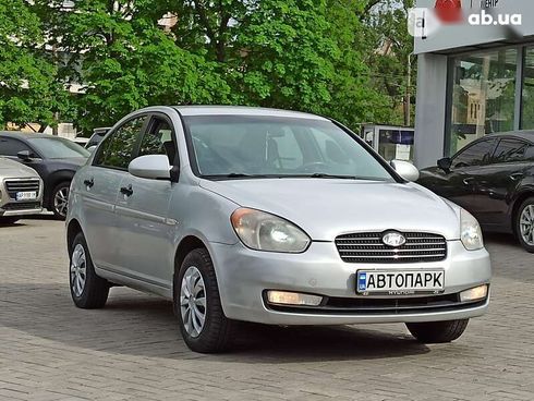 Hyundai Accent 2007 - фото 4